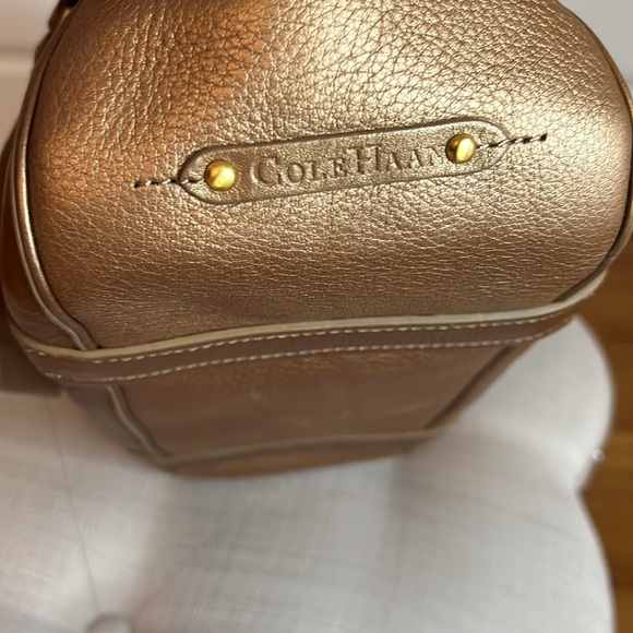 Cole Haan metallic bronze leather handbag with double zip compartments - Picture 8 of 12